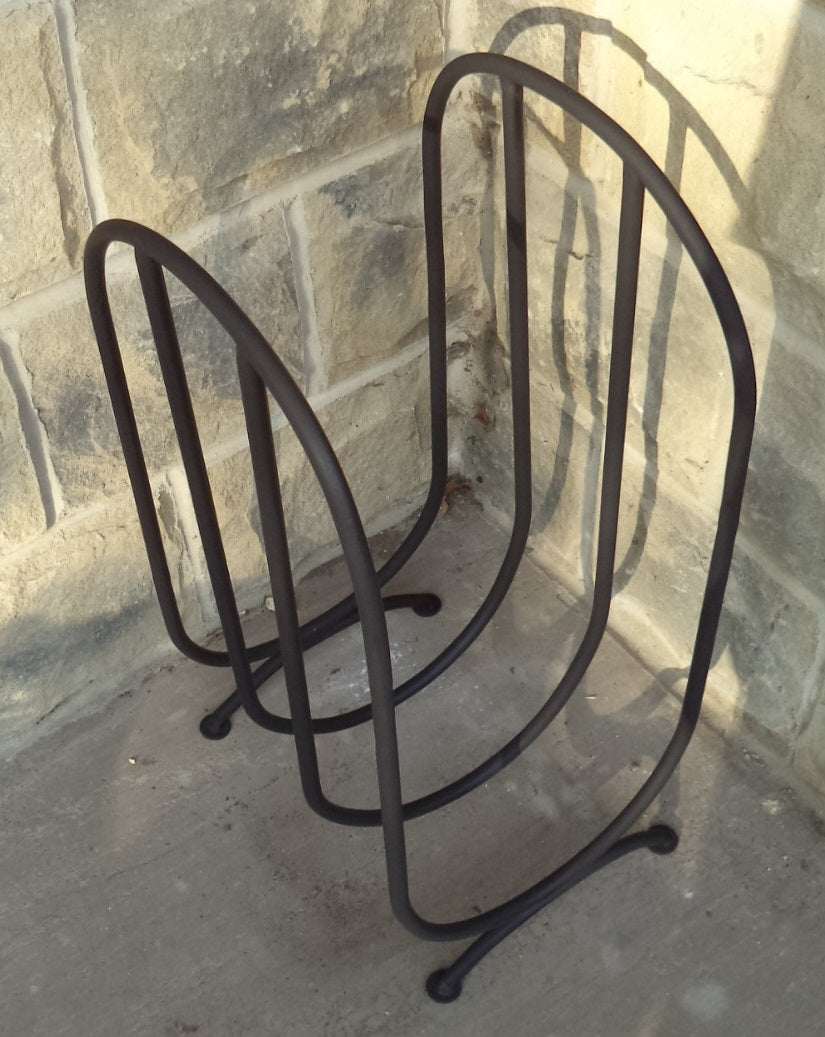 Multi hoop log basket